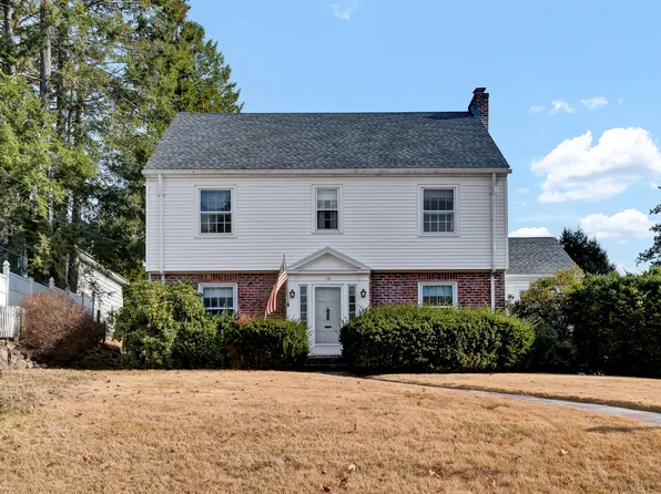 10 Wardwell Road, West Hartford, CT 06107