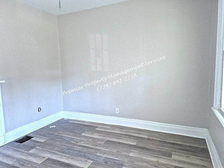 1521 4th Ave — Photo 10