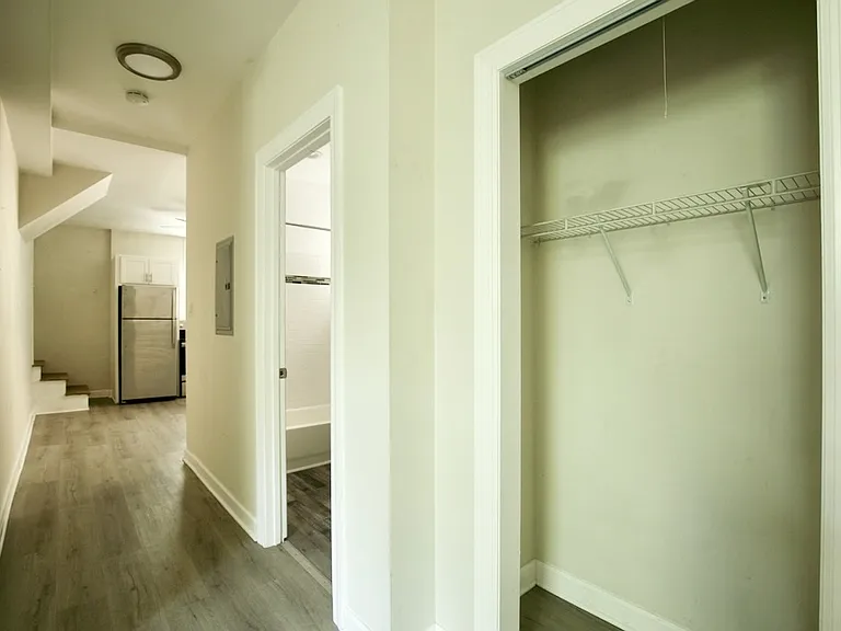 646 W Roscoe St #6H — Photo 13