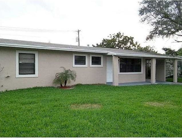 1st image of 3120 SW 22nd St