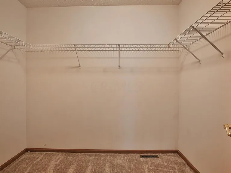 7567 Ladywell Ct — Photo 24
