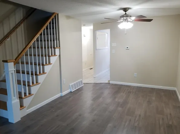 421 Allen St APT B7, New Britain, CT 06053