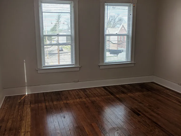 21 Bertus St #2 — Photo 3