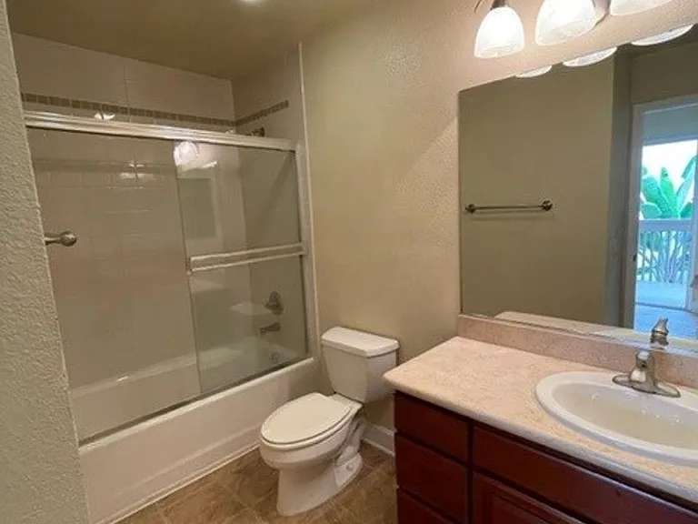 8503 Villa La Jolla Dr #C — Photo 8