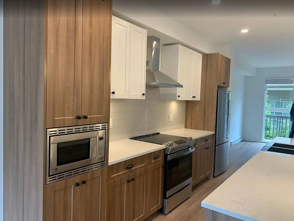 20487 65th Ave #8