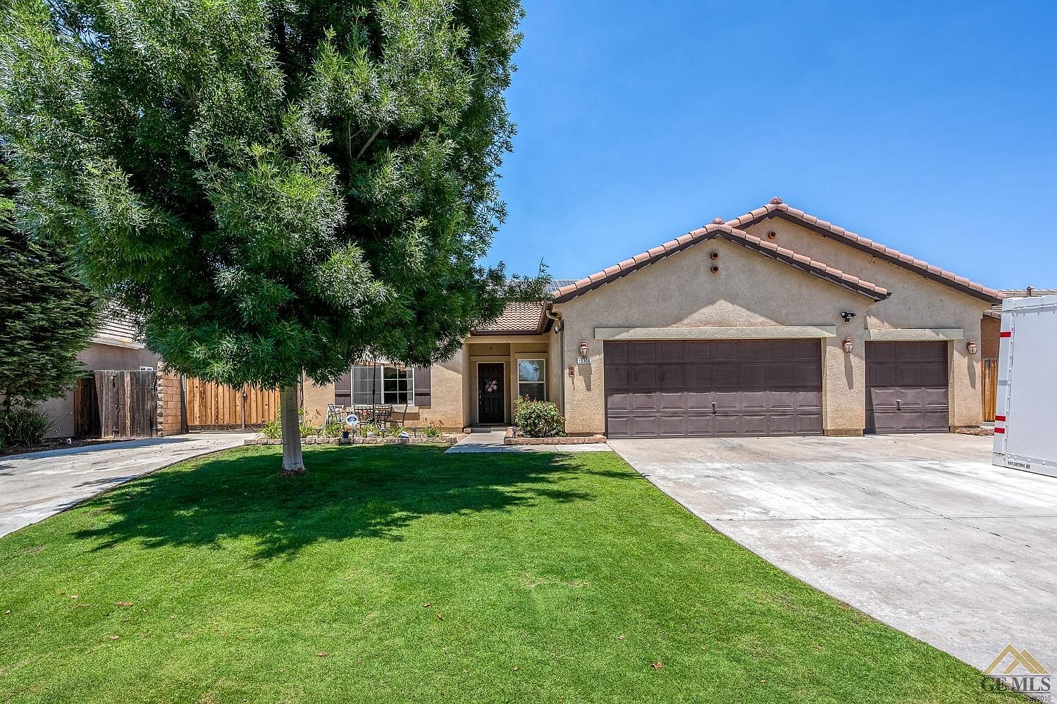 12706 Windy Ridge Dr, Bakersfield, CA 93312 | Zillow