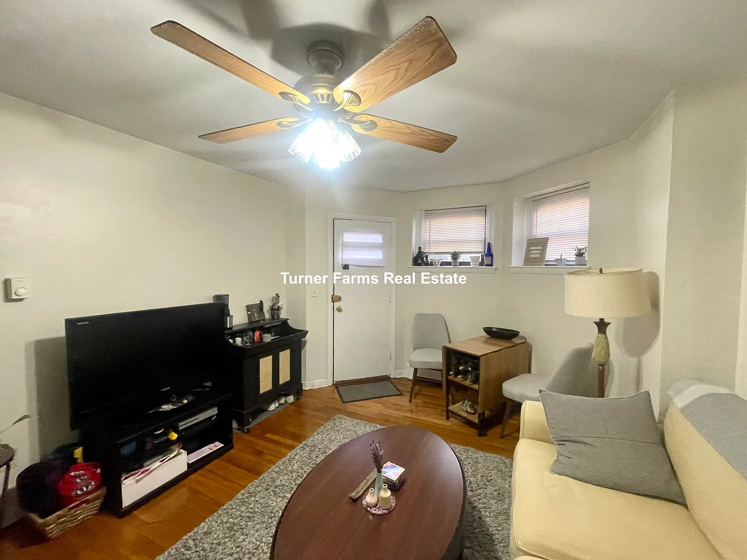 2 bed, 9999 sqft, $3,200 — Photo 3