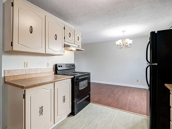 3rd image of 4527 E 73rd St NW #6