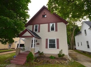 1107 E Stockbridge Ave, Kalamazoo, MI 49001