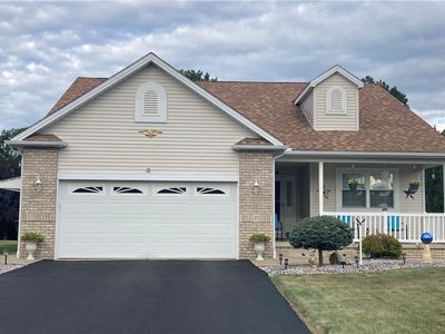 25 Eagle Point Dr, Newton Falls, OH, 44444