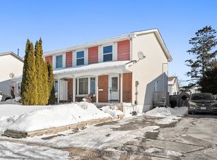 403 Fleetwood Dr, Oshawa, ON L1K 1C2