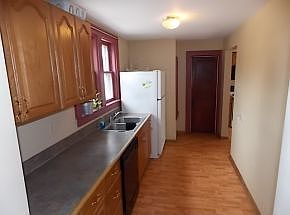 2nd image of 26 River St