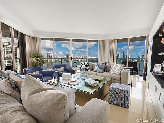 5th image of 4000 Island Blvd #2206