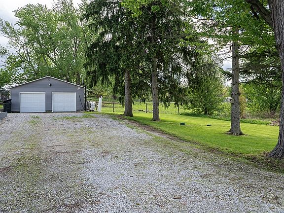 2nd image of 13429 W Calla Rd