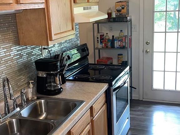 5th image of 6010 W Gray St #6010