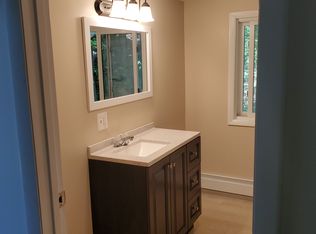 13 Scott Ave, Castleton, NY 12033