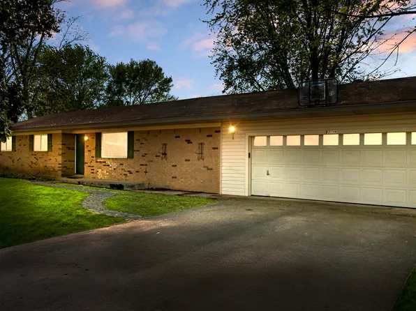 7799 Samples Rd, Benton, AR 72019