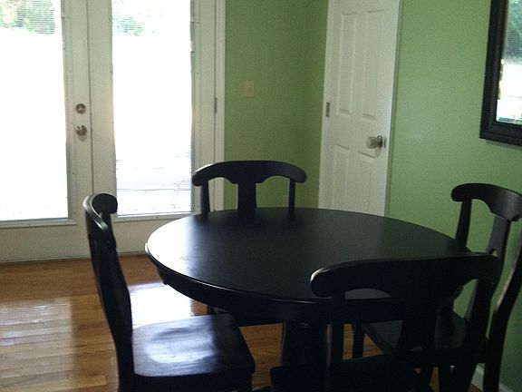 Breakfast nook