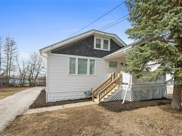 1348 E 360th St, Eastlake, OH 44095