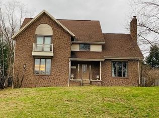 2537 Club House Dr, Wexford, PA 15090