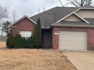 241 Rose St, Centerton, AR 72719