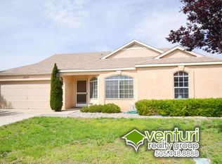 1777 Blueberry Dr NE, Rio Rancho, NM 87144