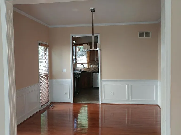 12737 King St — Photo 10