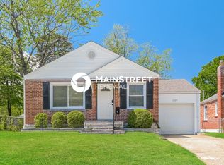 1127 Pembroke Dr, Saint Louis, MO