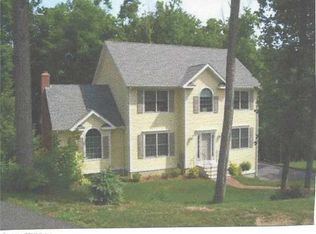 20 Southdown Dr, Bristol, CT 06010