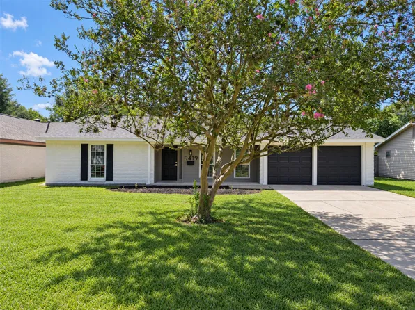 9419 Val Verde St, Houston, TX 77063