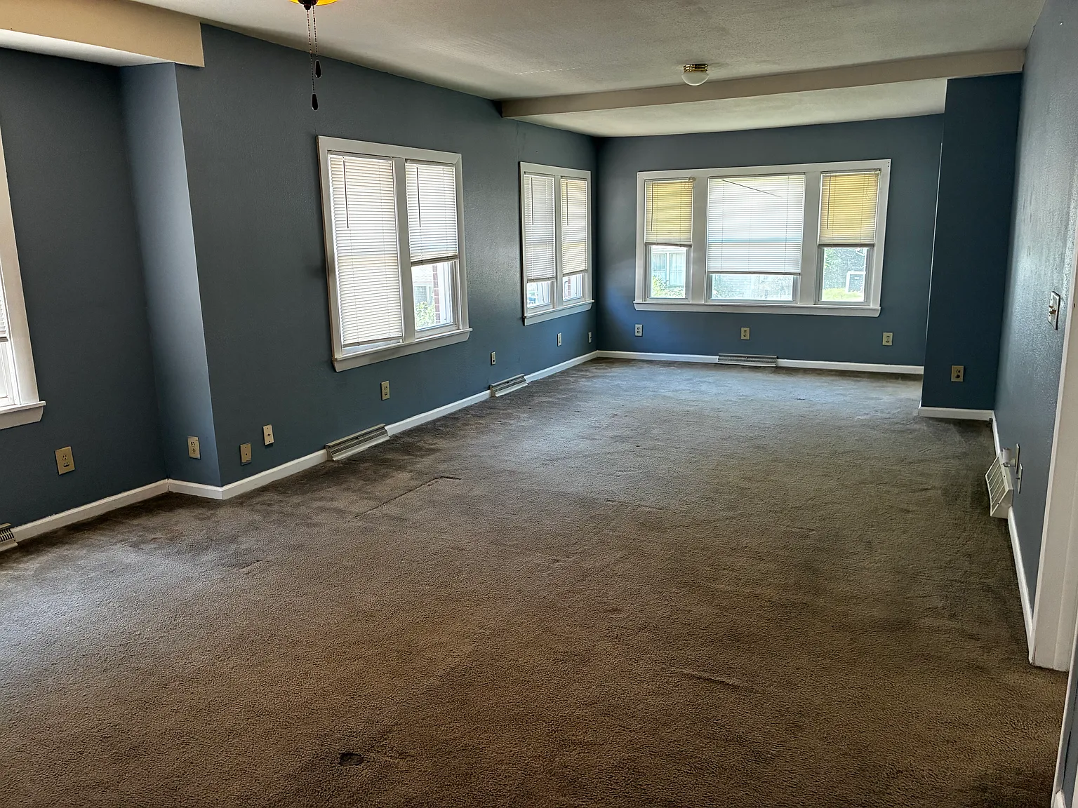 2 bed, 1243 sqft, $1,200 — Photo 4
