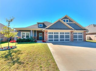 6132 Beverly Hills Dr, Edmond, OK 73034
