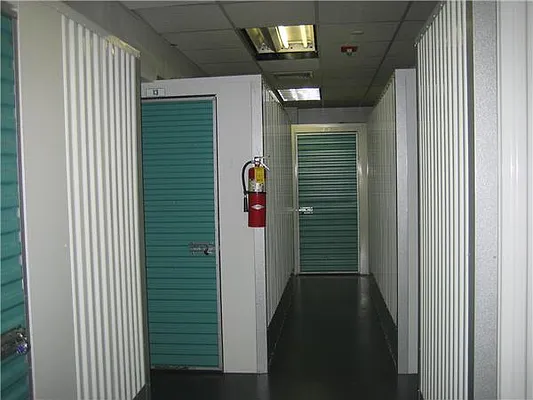 Sold by R New York | media 5