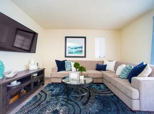 1022 Locust Ave APT D, Long Beach, CA 90813