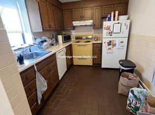 86 Newbury St #2G, Somerville, MA 02144