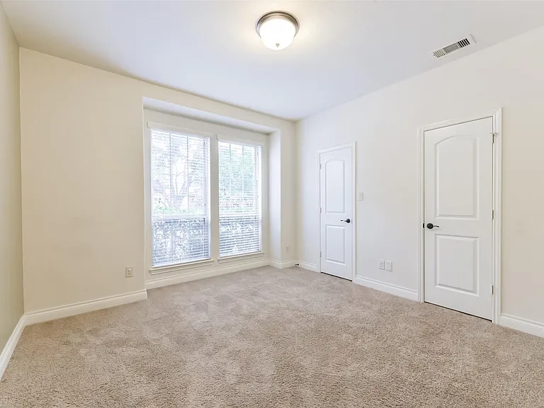 10014 Eldarica Way — Photo 32