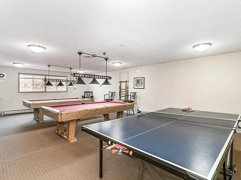 1601 N Innsbruck Dr — Photo 13