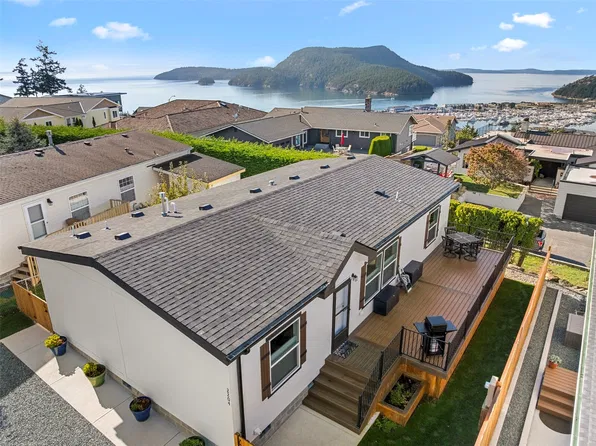 2204 Dublin Place, Anacortes, WA 98221