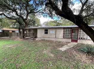 3 Quail Loop, Morgans Pt Resort, TX 76513