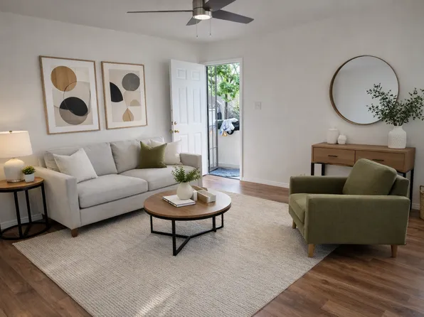 966 Holly St #A, Inglewood, CA 90301