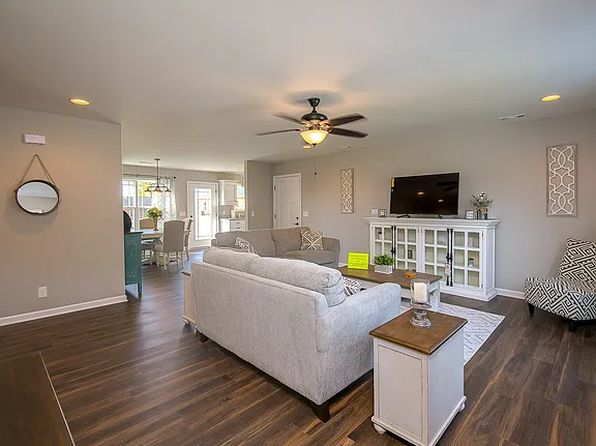 110 Dogwood Ct #110