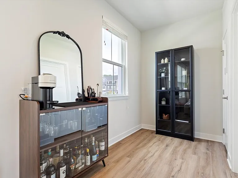 4014 Johns Ct — Photo 13