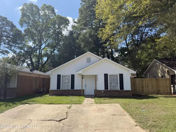 749 Clearmont Dr, Pearl, MS 39208