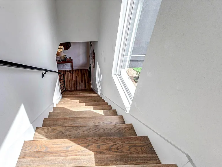 5407 Lee St — Photo 20
