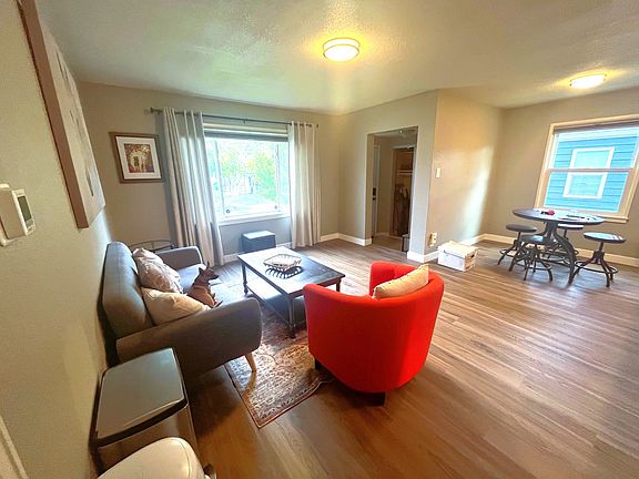 5th image of 4975 Shoshone St