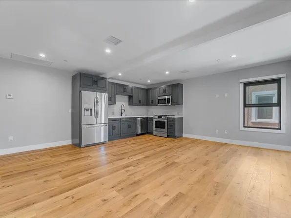 1182 West Blvd #C, Los Angeles, CA 90019