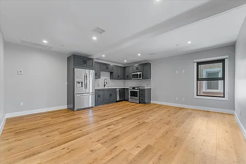 1182 West Blvd #C Photo 1