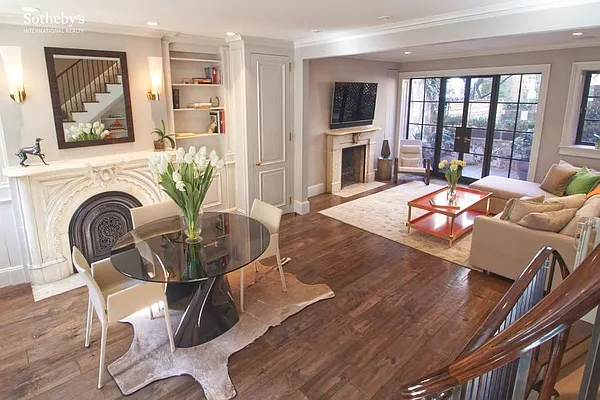 Rented by Sotheby's International Realty | media 37