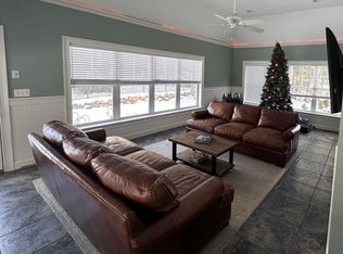 106 Island Rd, Winchendon, MA 01475