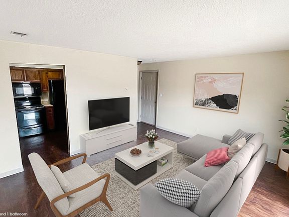 5th image of 1625 S Longford Ln APT 304